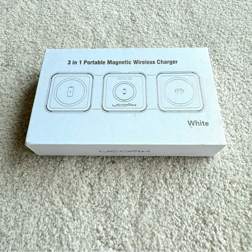 3 in 1 Portable Magnetic Wireless Charger Apple Charging Station Watch IPhone